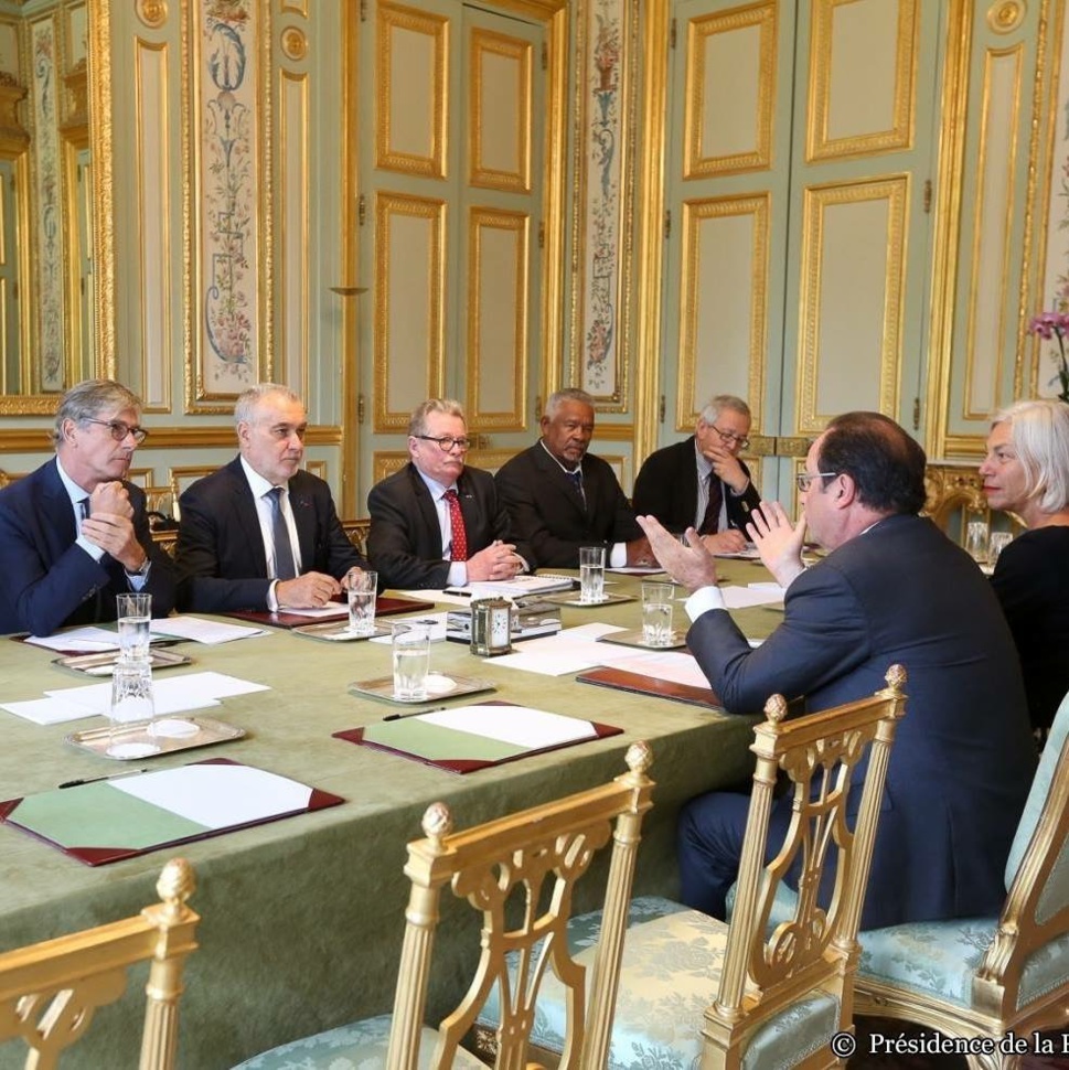 Gérard Romiti, Président du CNPMEM et du CRPMEM de Corse et les 4 vices-présidents du CNPMEM reçus à l'Elysée
