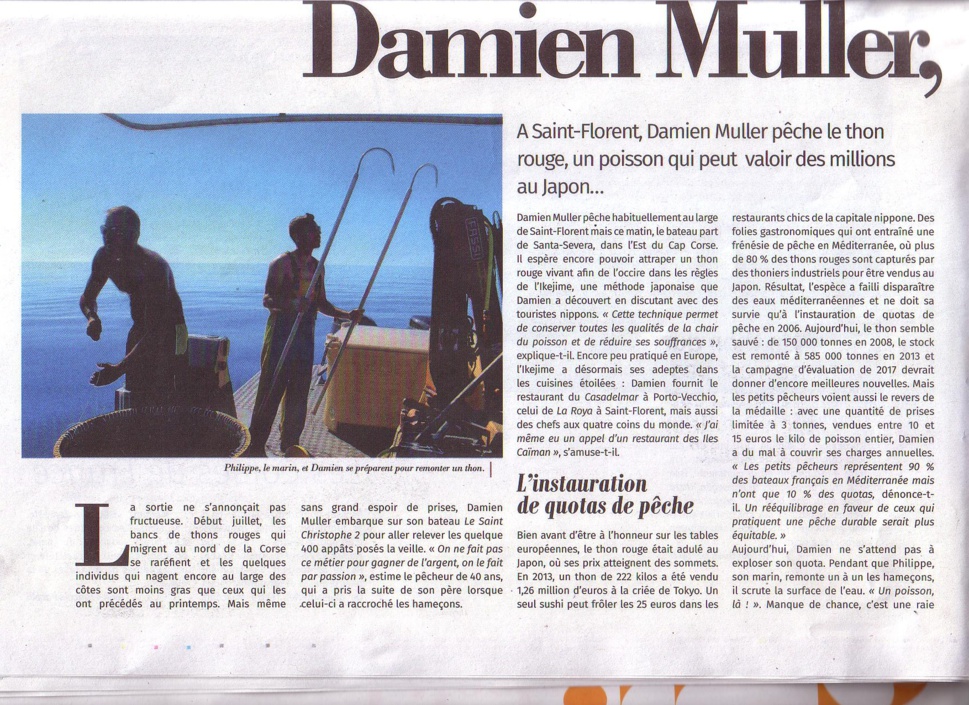 Damien Muller et son marin, des passionnés de la mer soucieux d'une pêche durable et responsable.