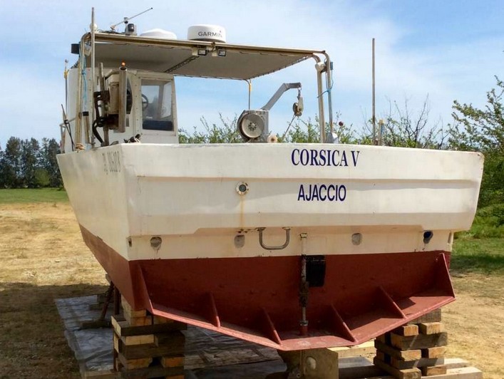 A vendre bateau de pêche A vendre bateau de pêche