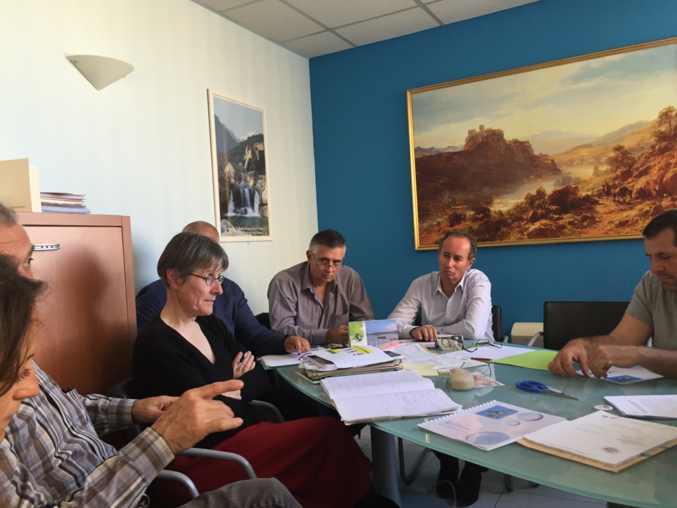 Le Président du CRPMEMC Gérard Romiti accompagné des Prud'hommes de Corse, Eric Villain (Balagne)-Xavier d'Orazio (Ajaccio)-Philippe Botti(Bonifacio)-Daniel Defusco(Bastia/Cap Corse) et de Jessica Dijoux (Directrice du CRPMEMC)-Dominique Compas(SA du CRPMEMC)