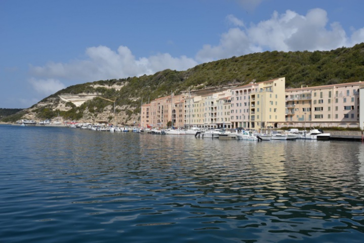 Philippe BOTTI patron pêcheur à Bonifacio pratique et propose le Pesca Turisimu