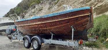 Bateau de pêche à vendre