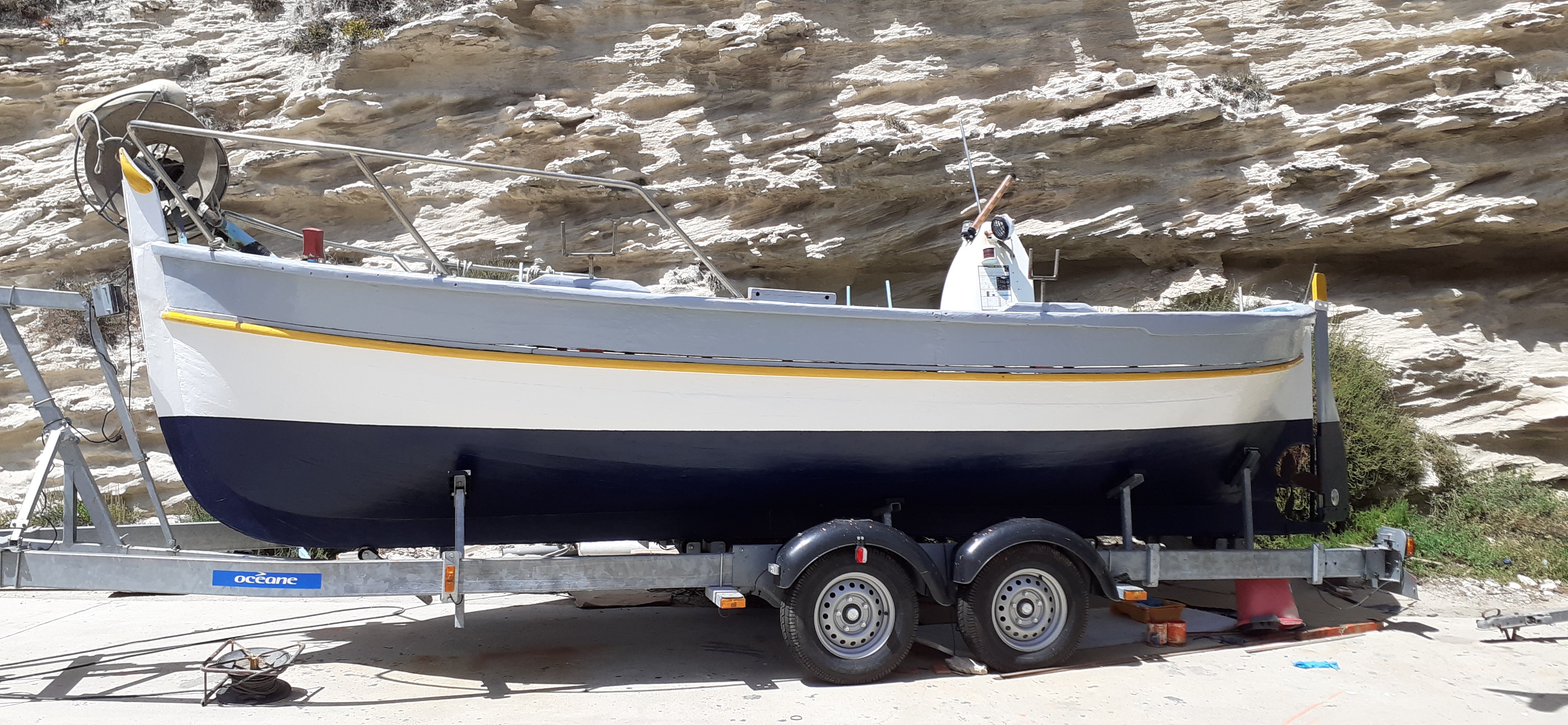 Bateau de pêche à vendre